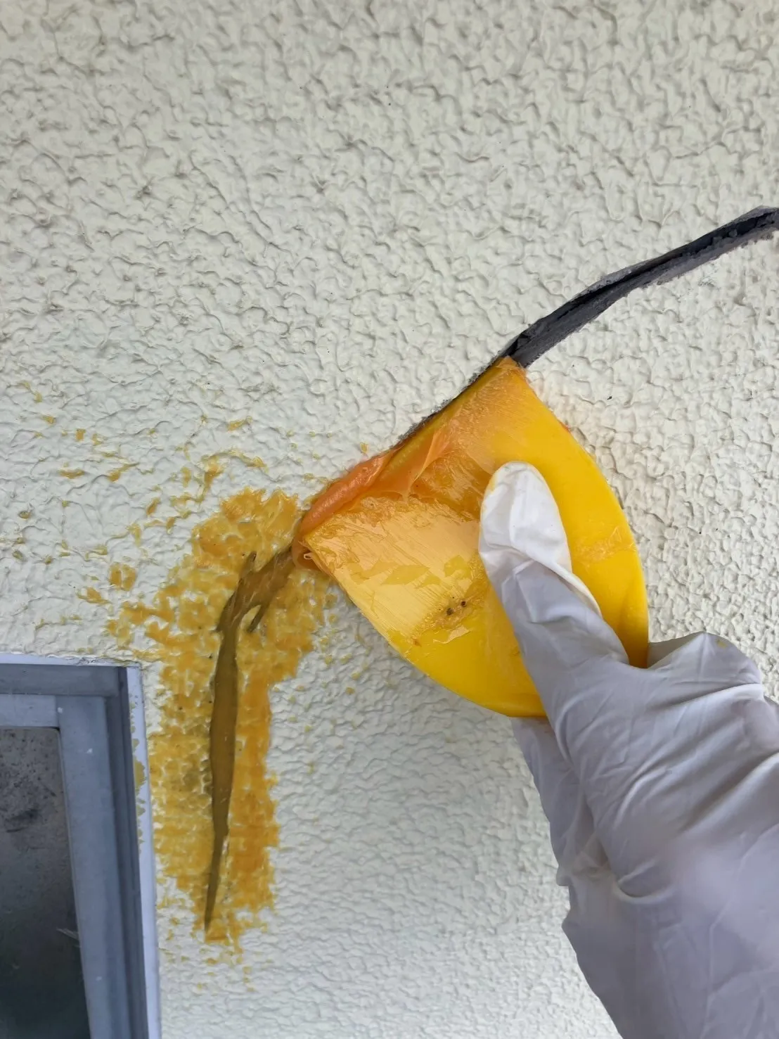 【由布市】外壁塗装+ひび割れ補修工事|ドライフレックスで耐久性アップ!【おんせんぺいんと施工事例】