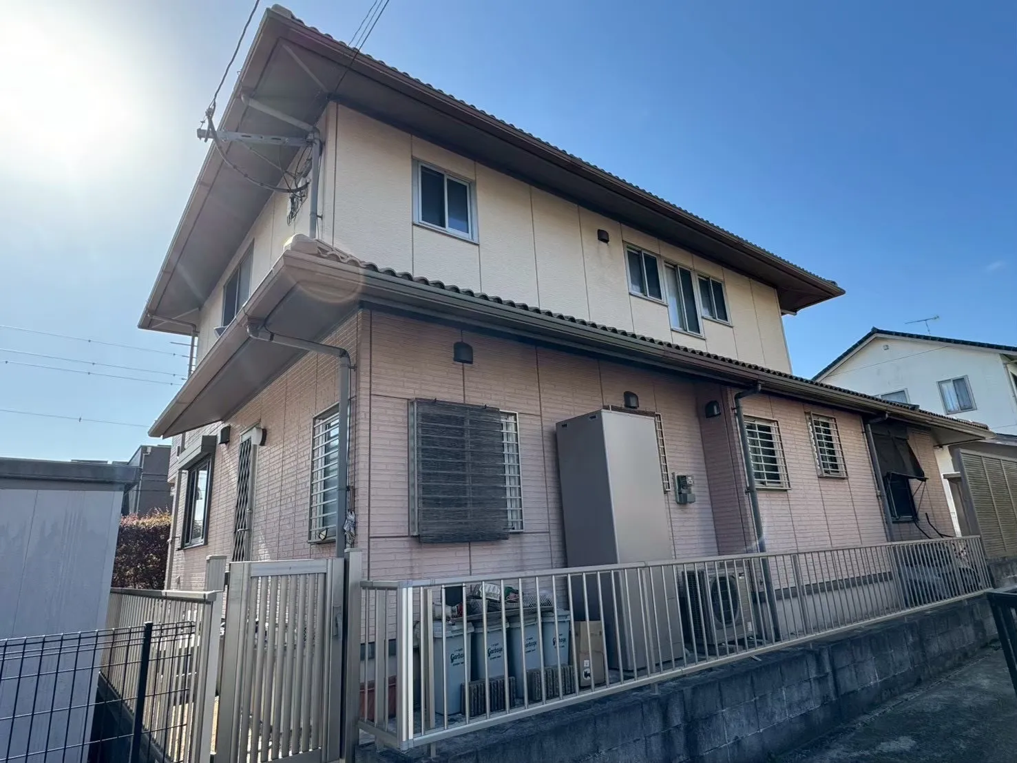 【由布市 外壁塗装】|🌸ツートンカラーでここまで変わる!高級感ある外観に生まれ変わった実例🌸