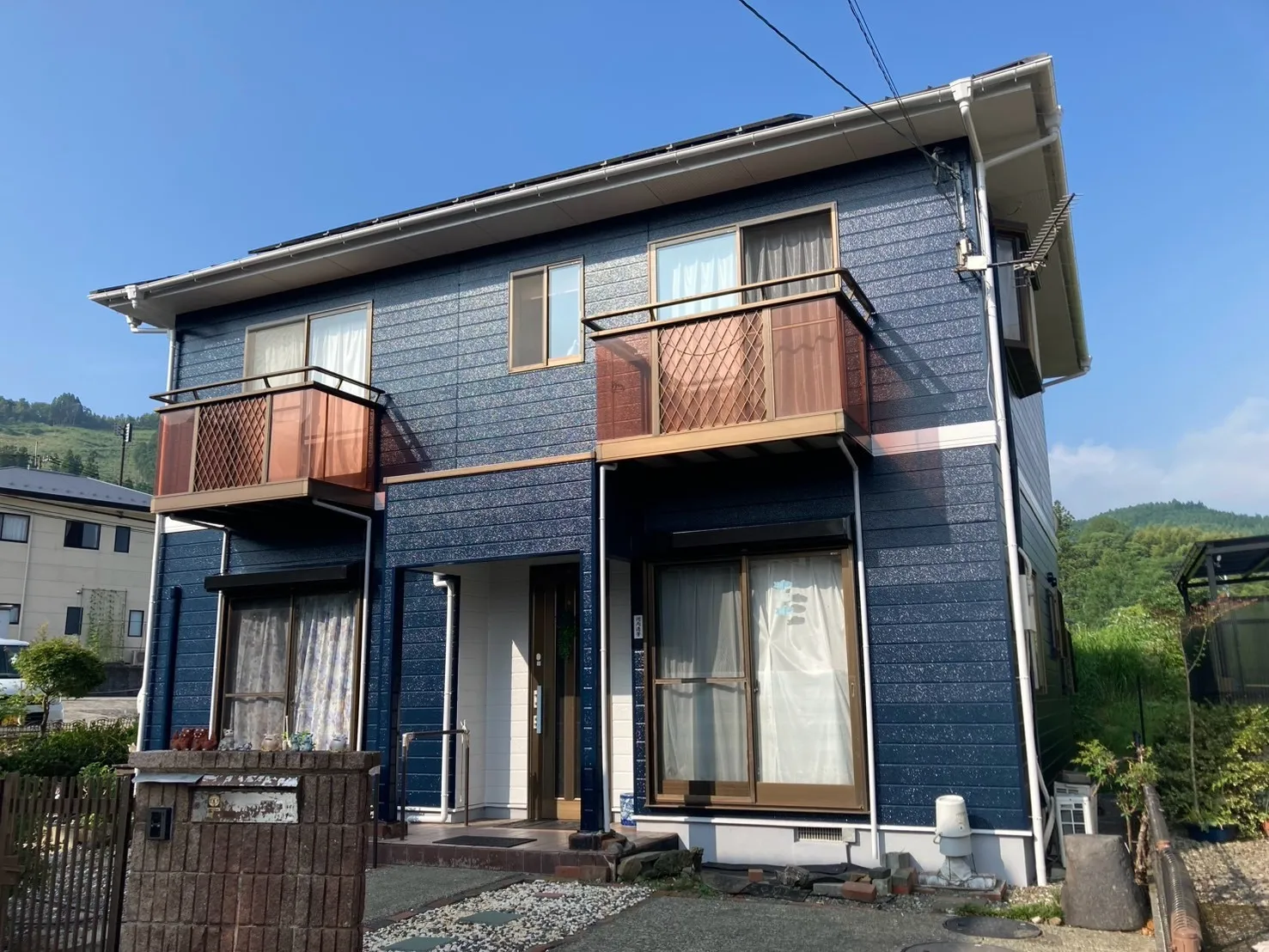【竹田市】淡いピンクから深みのあるネイビーへ｜外壁塗装ビフォーアフター🏠✨